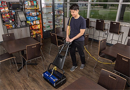 Best Mop for Concrete Floors (Warehouses, Auto Shops, etc.)